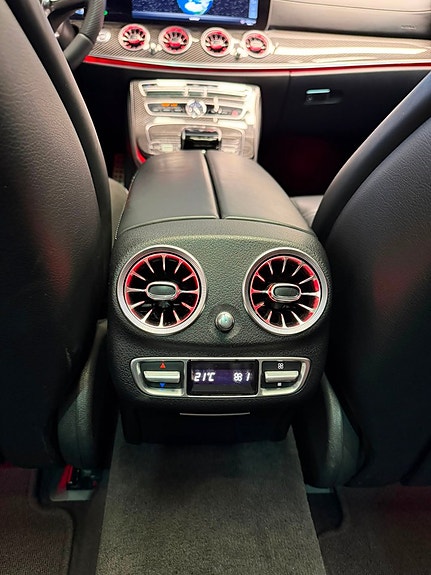 Mercedes-Benz E63 24 of 30