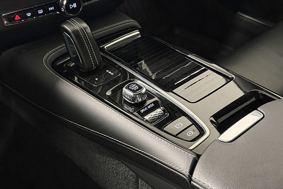 Volvo V60 17 of 27