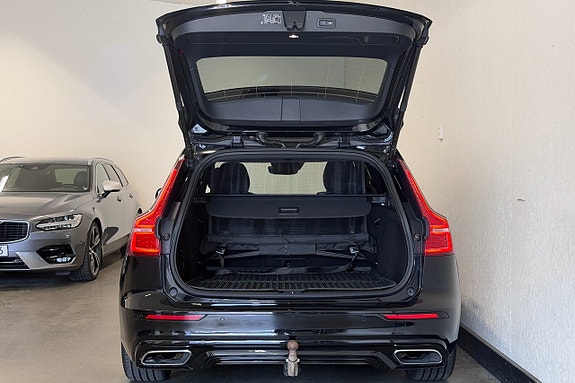 Volvo V60 23 of 27