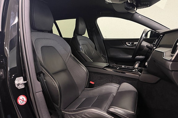 Volvo V60 25 of 27
