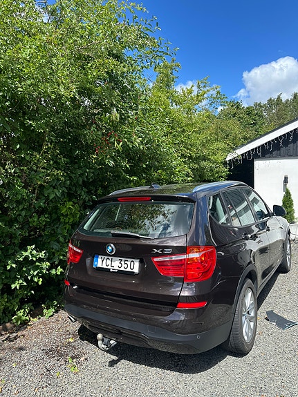 BMW X3 2 of 5
