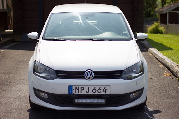 Volkswagen Polo 2 of 5