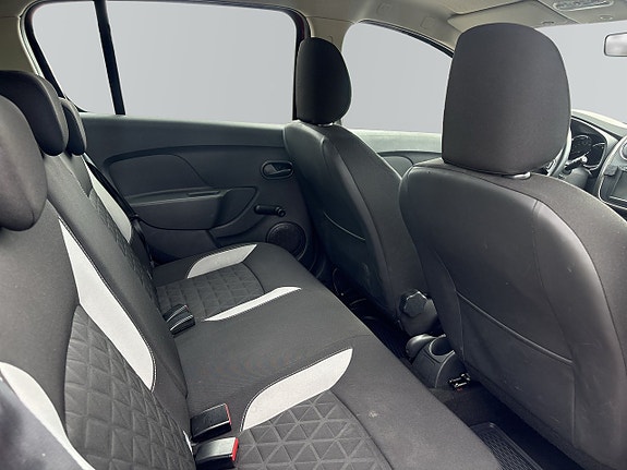 Dacia Sandero Stepway 7 of 12