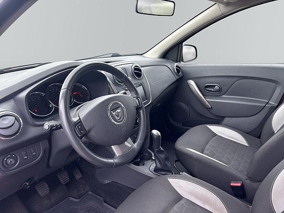 Dacia Sandero Stepway 6 of 12