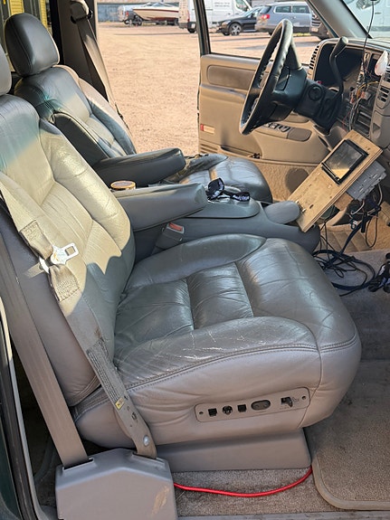 Chevrolet Tahoe 5 of 5