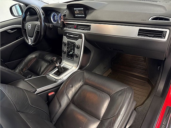 Volvo V70 5 of 5