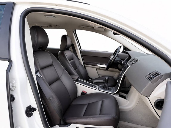 Volvo V50 9 of 9