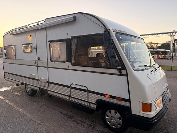Fiat Ducato Solifer 6700 2.0 75HK |Helintegrerad|1988|Markis|Besiktigad| 2 of 5