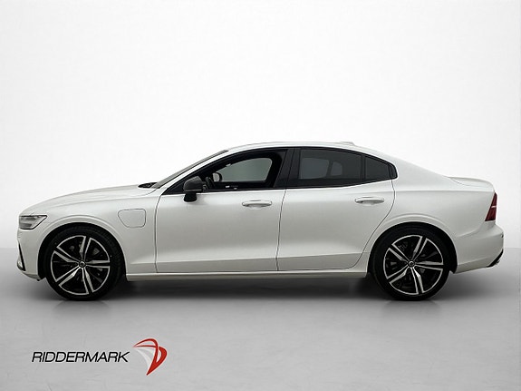 Volvo S60 4 of 5
