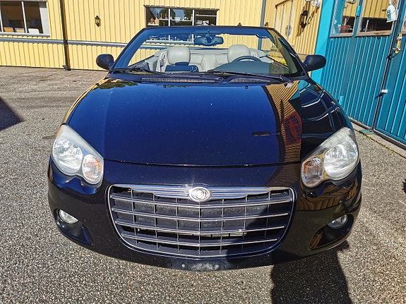 Chrysler Sebring 14 of 30
