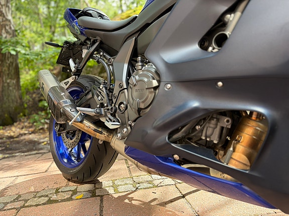 Yamaha YZF-R7 35KW A2 3 of 7