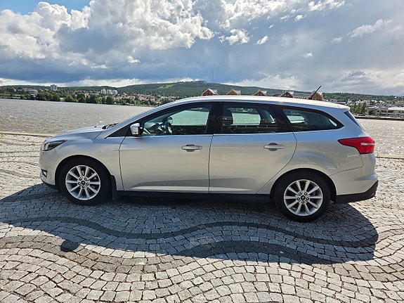 Ford Focus 6 of 10