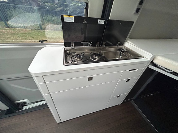 VW Grand California 600 - 177hk 8stegs automat-21 taksäng 8 of 12