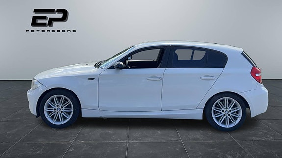 BMW 118d 6 of 9