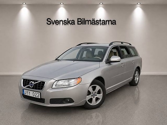 Volvo V70 3 of 22