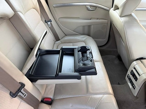 Volvo V70 14 of 22