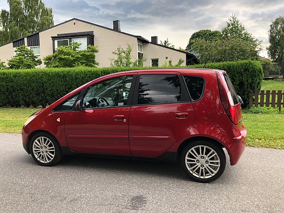 Mitsubishi Colt 4 of 5