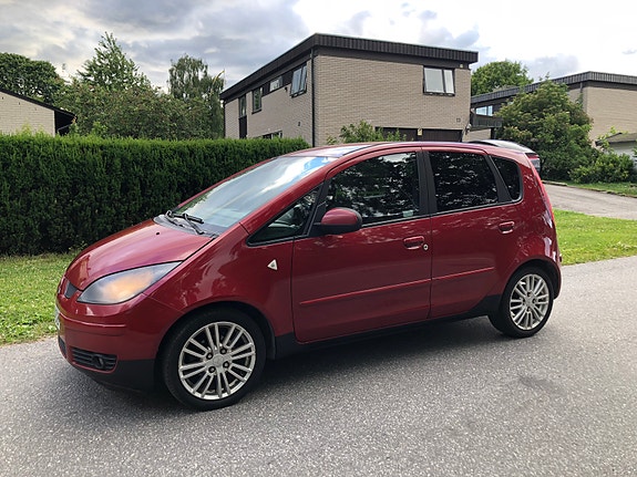 Mitsubishi Colt 3 of 5