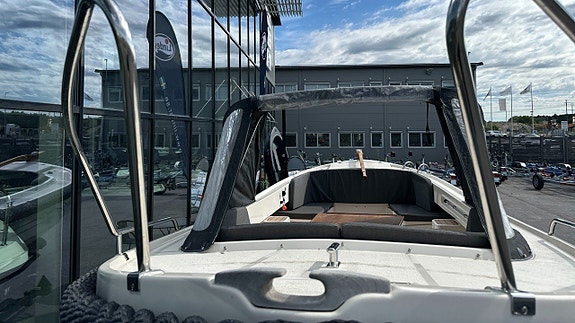 Crescent Allure 20 electric 8 of 9
