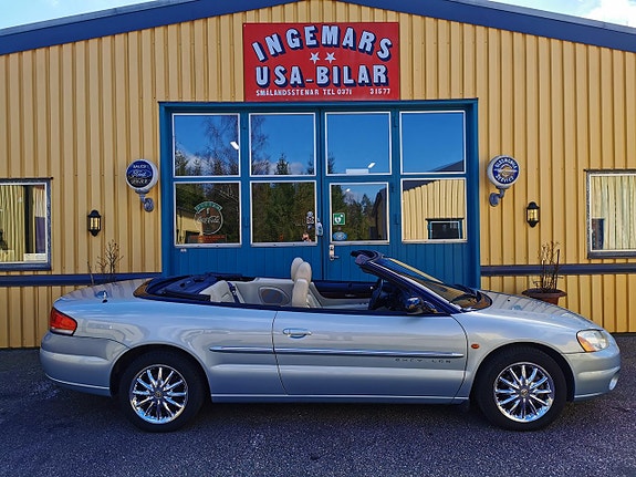 Chrysler Sebring 9 of 11