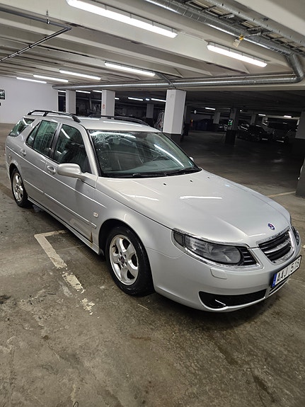 Saab 9-5 3 of 5