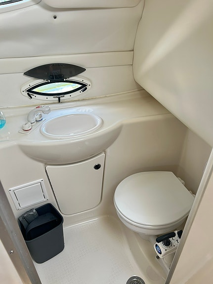 Bayliner 2455/245 -01 4 of 5