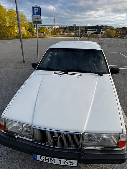 Volvo 940 2 of 5