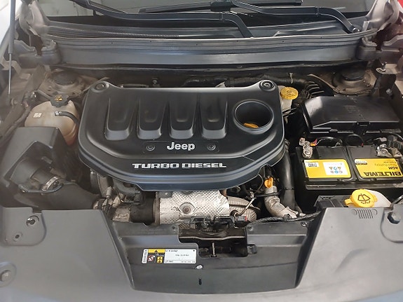 Jeep Cherokee 17 of 17