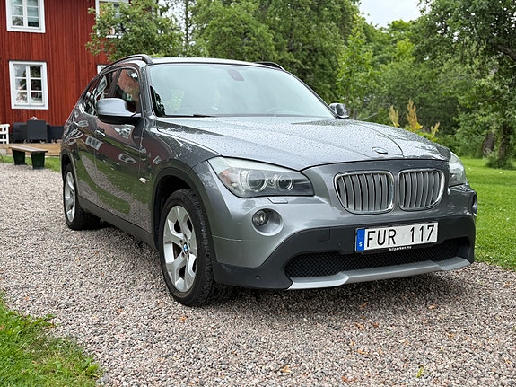 BMW X1 2 of 5