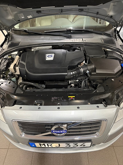 Volvo S80 8 of 8