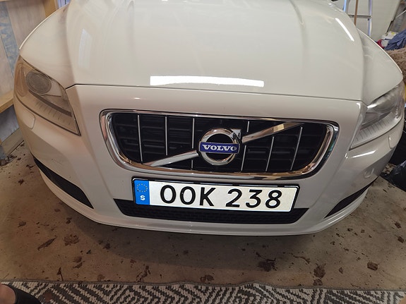 Volvo V70 4 of 30