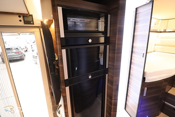 Laika Ecovip L4009DS Solpanel / 4250kg 11 of 18