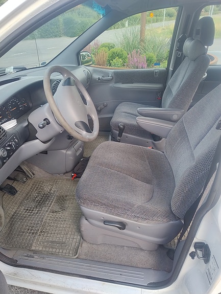 Chrysler Voyager 7 of 10