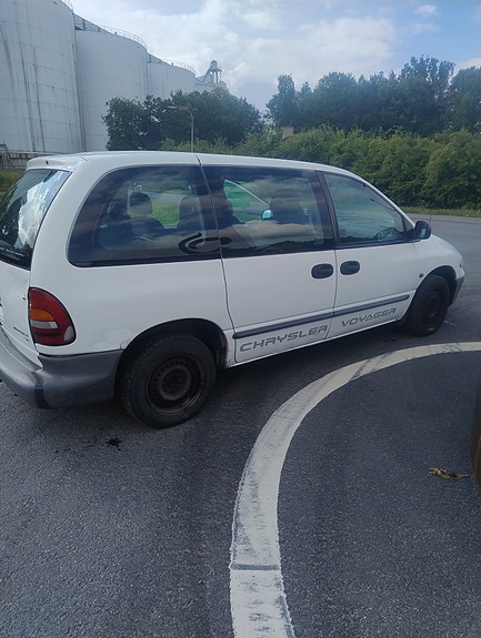 Chrysler Voyager 4 of 10