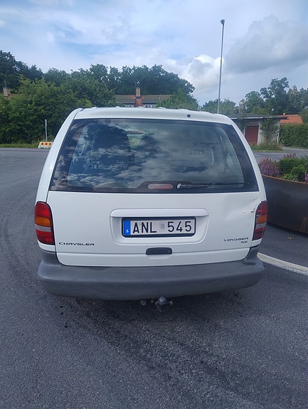 Chrysler Voyager 3 of 10