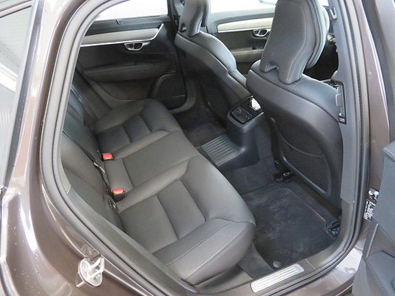 Volvo S90 5 of 5