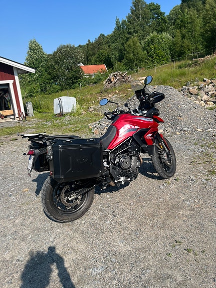 Triumph TIGER 900 GT 2 of 4