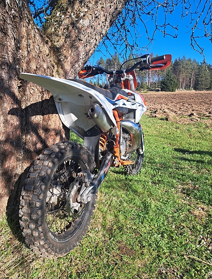 KTM Sx 85 2 of 5