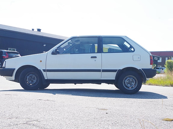 Nissan Micra 5 of 5