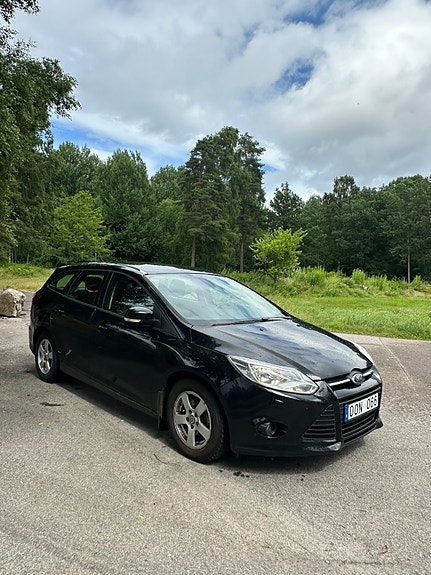 Ford Focus 3 of 5