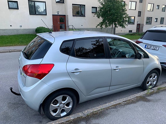 Kia Venga 4 of 5