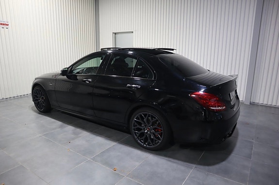 Mercedes-Benz C450 5 of 17