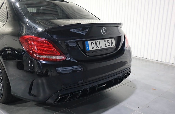 Mercedes-Benz C450 3 of 17