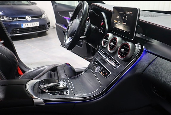 Mercedes-Benz C450 14 of 17