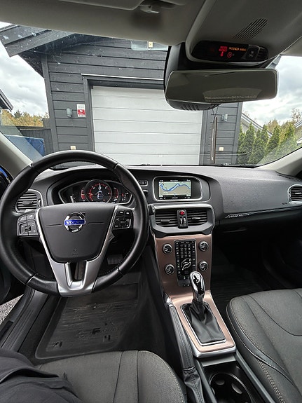 Volvo V40 Cross Country 6 of 7
