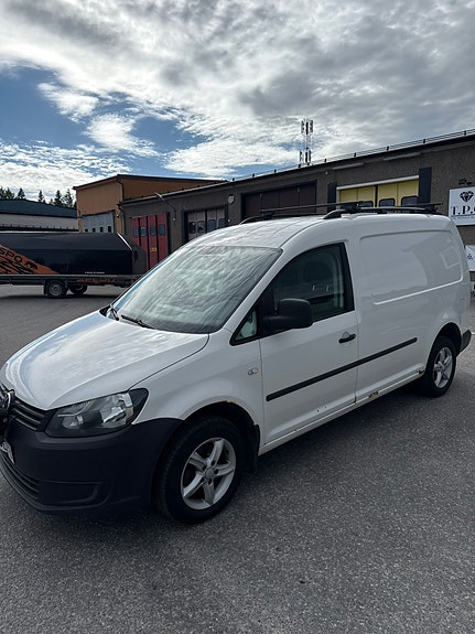 Volkswagen Caddy Maxi 3 of 5