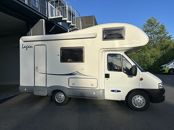 McLouis Lagan 410 3 of 5