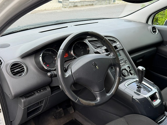 Peugeot 5008 16 of 16
