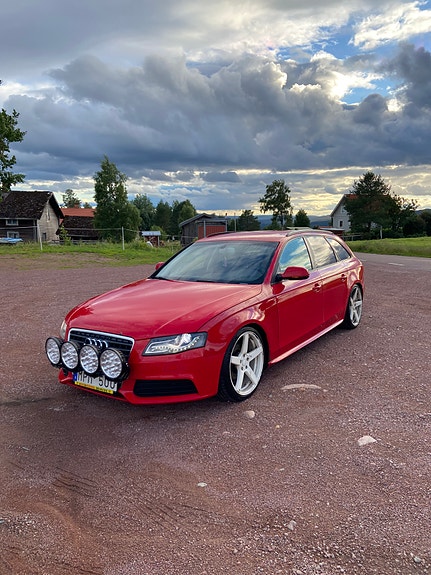 Audi A4 2 of 5