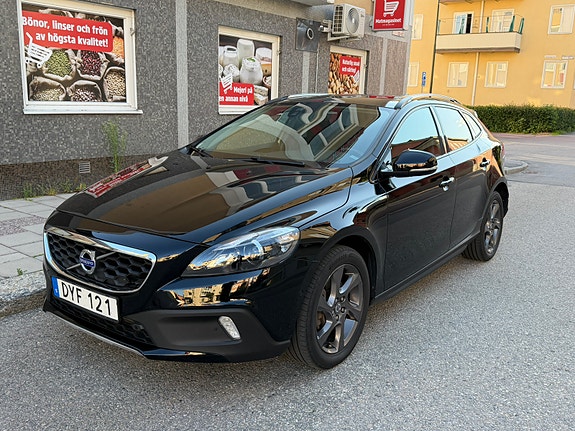 Volvo V40 Cross Country 4 of 5